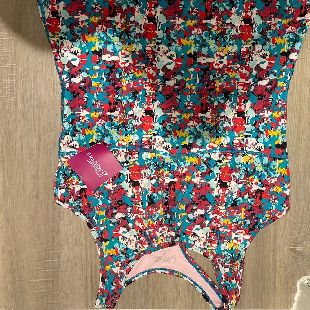 Holiday Wondergirl Tank M